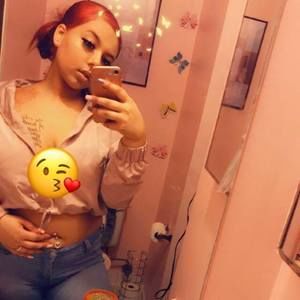 Meet your Posher, Danell